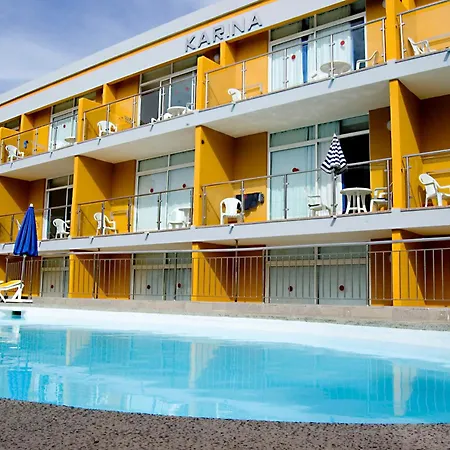 Apartment Karina *
